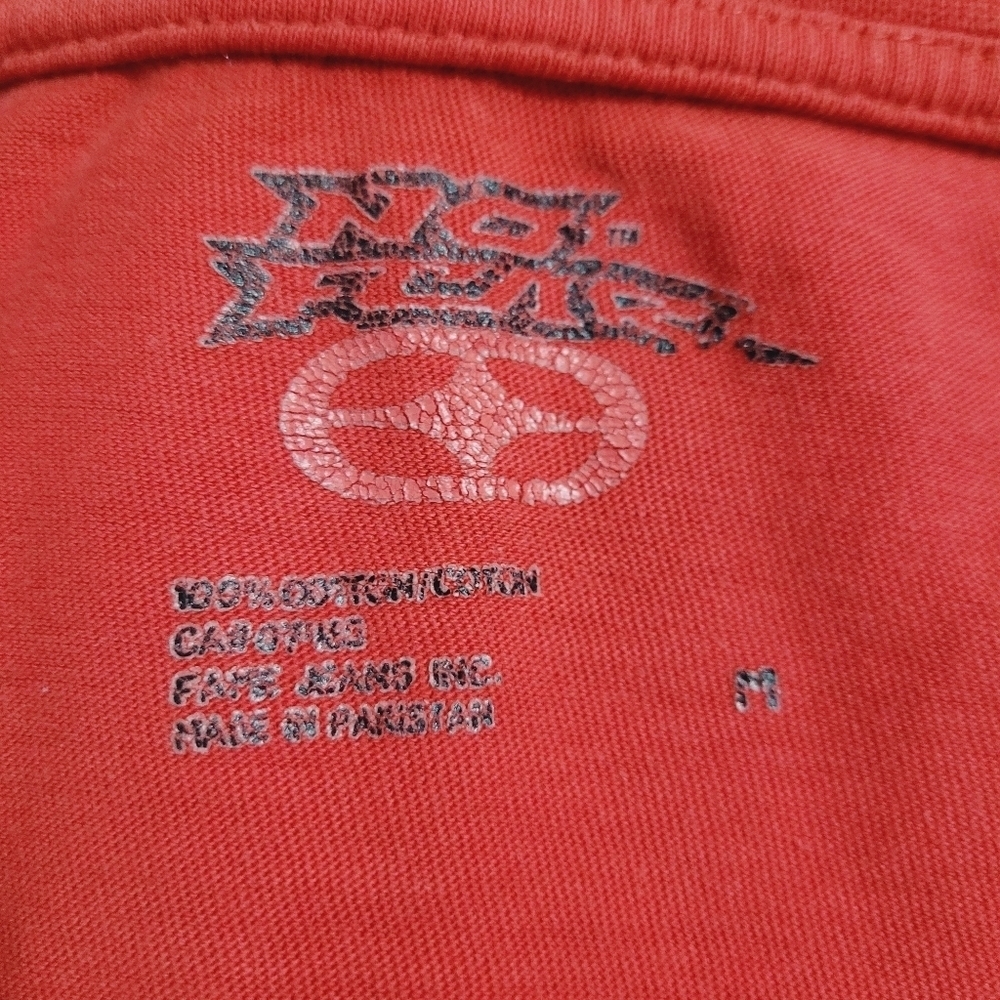 Vintage 90's NO FEAR Red T-shirt 100% Cotton Men's Size M *couple Small Holes* - Picture 9 of 11